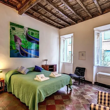 Apartment Magenta Deluxe Sant'eligio